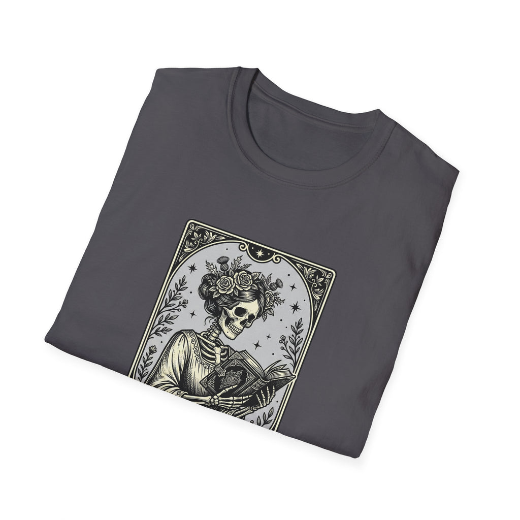 The Reader Tarot Card T-Shirt