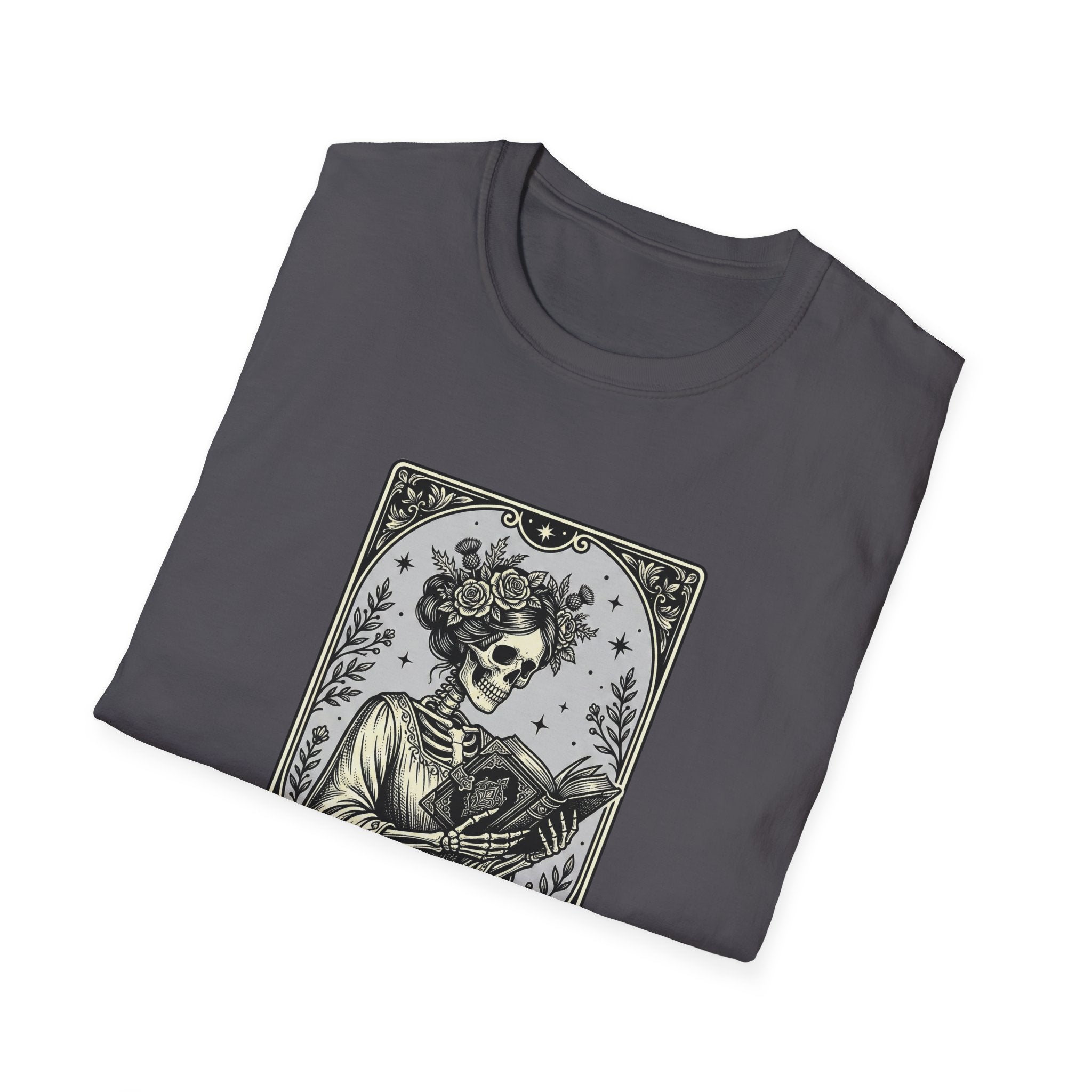 The Reader Tarot Card T-Shirt