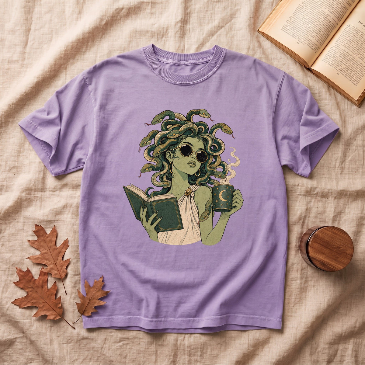 Medusa Reading Halloween T-shirt - Orchid