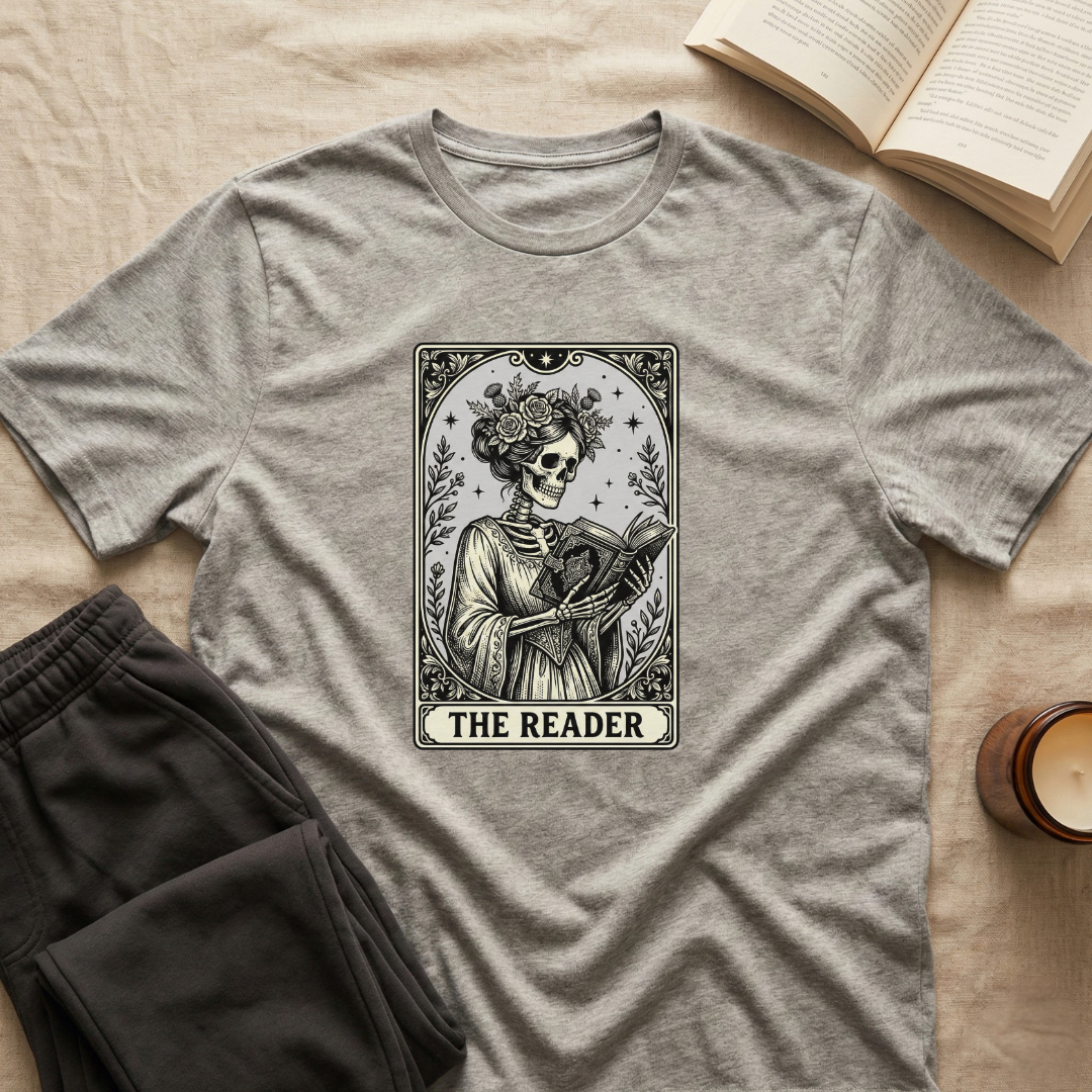 The Reader Tarot Card T-Shirt